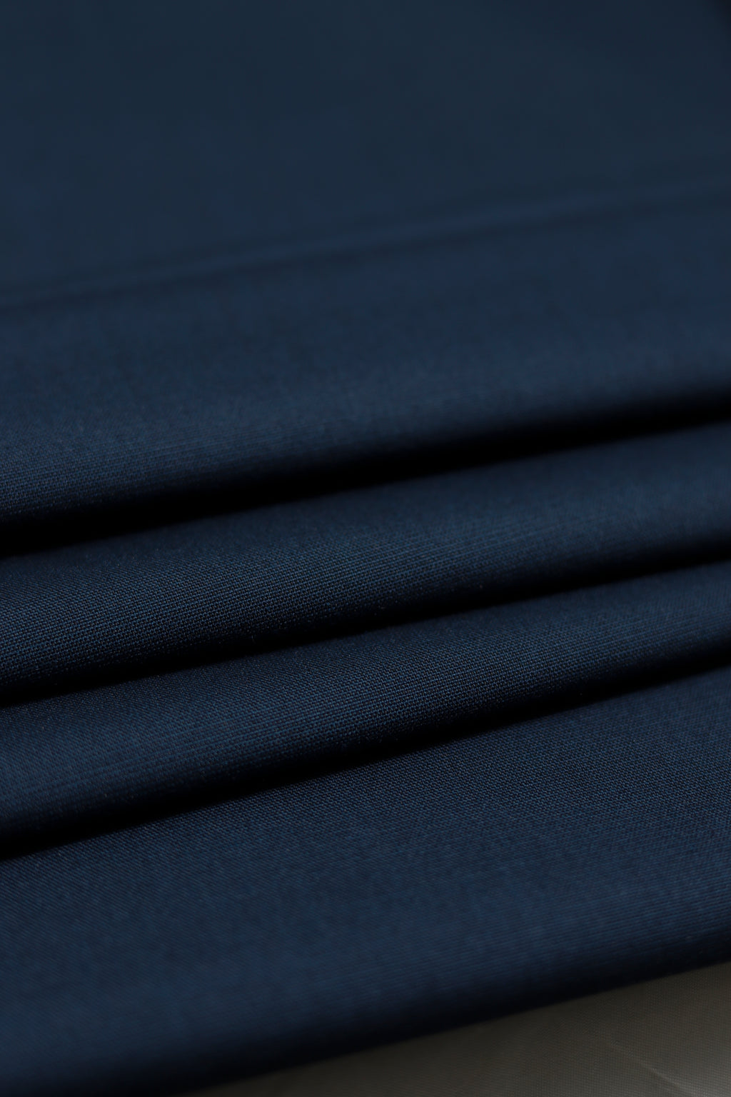 Cambridge Suiting Wash & Wear