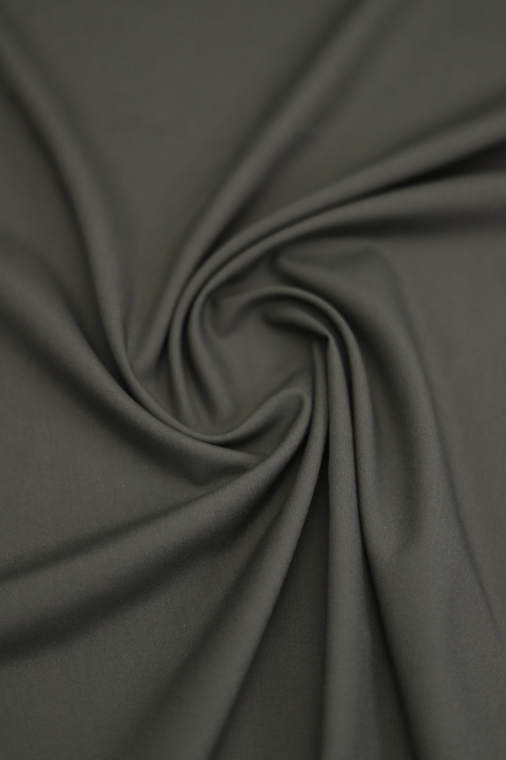 Four Seasons Wash & Wear