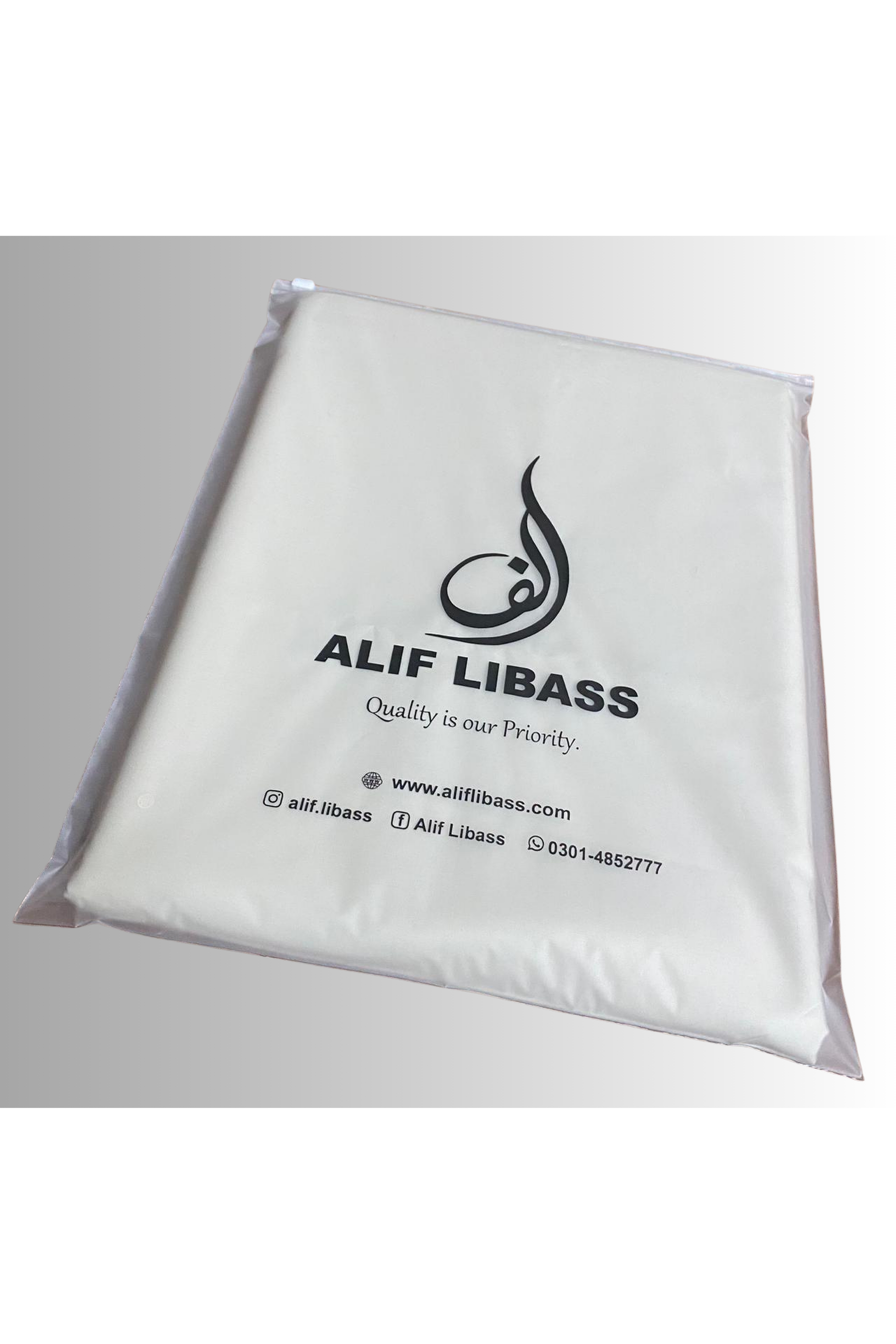 Four Seasons Wash & Wear